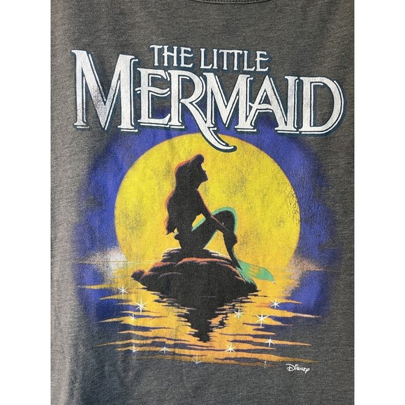 Torrid Disney “The Little Mermaid” Gray Screen Print Tank Top size 2X - Picture 2 of 6